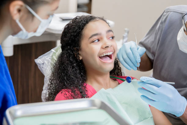 Best Emergency Dental Services for Seniors in Fishhook, AK